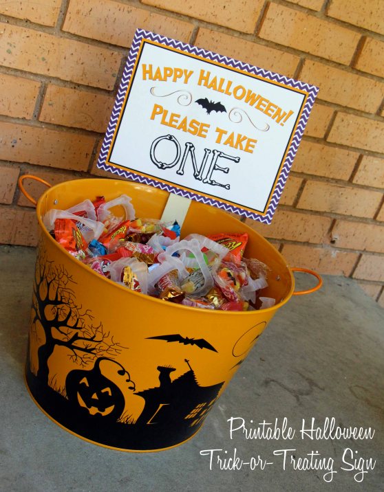 Trick or Treat Candy Sign